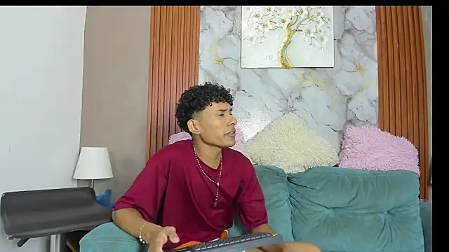 BOUL GUYS online show from 06-06-26, 01:33