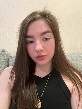 Kira711q online show from 05-26-26, 02:04
