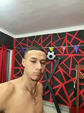 friends lust latin online show from 06-30-26, 02:33