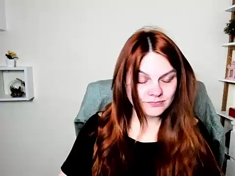 GingerKitten1 online show from 06-01-26, 05:40