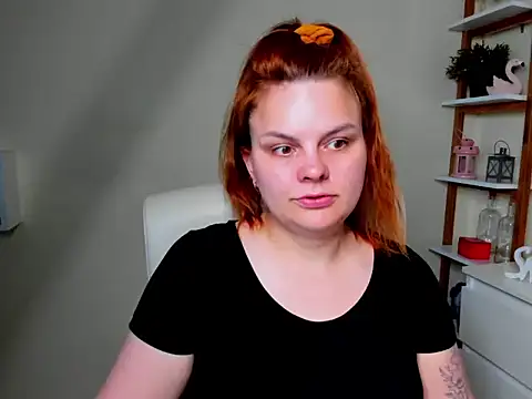 GingerKitten1 online show from 06-02-26, 05:29
