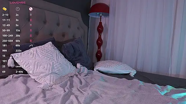 oopsie boobsie online show from 06-10-26, 05:52