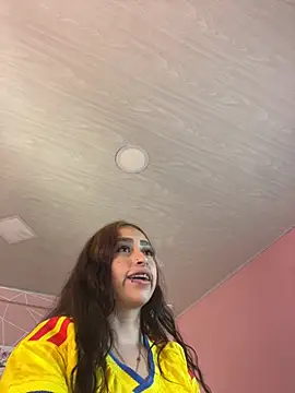 camil rayne online show from 06-23-26, 08:51