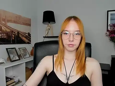 foxSonya online show from 06-01-26, 05:51