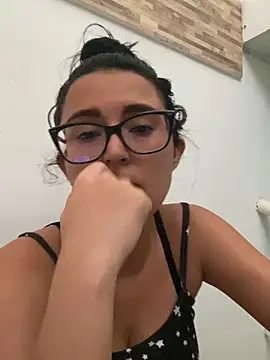 Zoex 0 online show from 05-12-26, 10:27