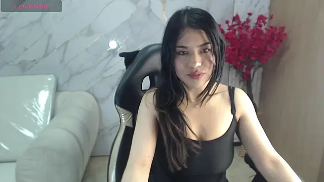 Jade tf online show from 05-29-26, 12:55