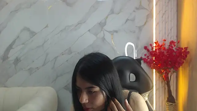 Jade tf online show from 05-24-26, 12:49