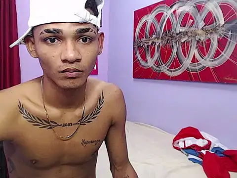 Snapshot of black_twinks chatting on 05-14-26, 04:09 black twinks online show from 05-14-26, 04:09