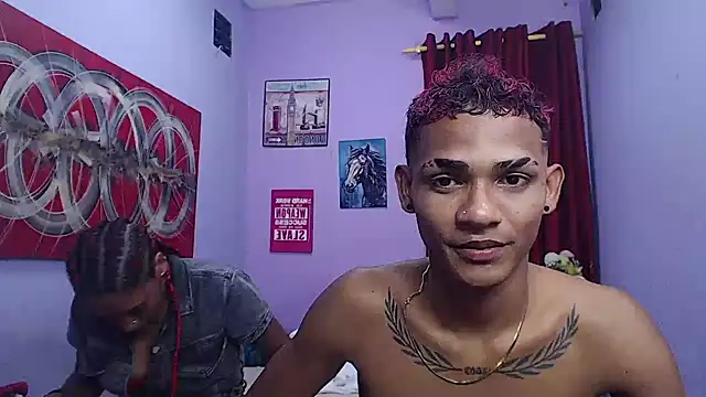 Snapshot of black_twinks chatting on 06-17-26, 07:46 black twinks online show from 06-17-26, 07:46