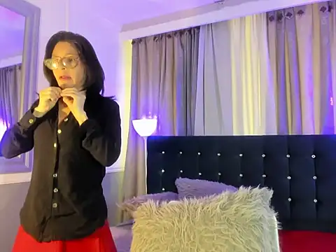 lena gray online show from 05-26-26, 01:31