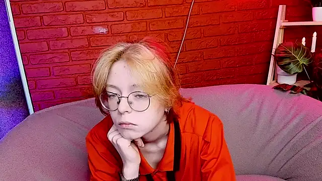 FoxxyyPolly online show from 05-21-26, 05:27
