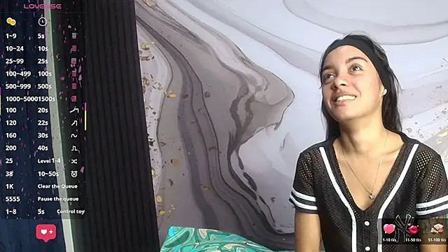 Snapshot of vanessa_Voxx chatting on 05-14-26, 12:07 vanessa Voxx online show from 05-14-26, 12:07