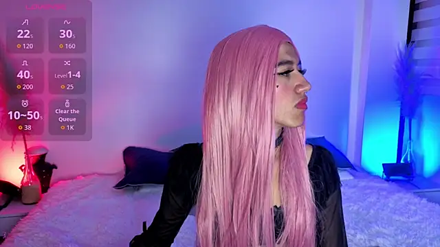 Luna Sissy  online show from 06-16-26, 09:04