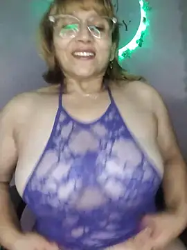 vitaminafranccesca online show from 06-07-26, 04:28