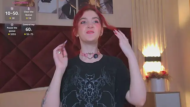 LexiBellee online show from 05-23-26, 06:40