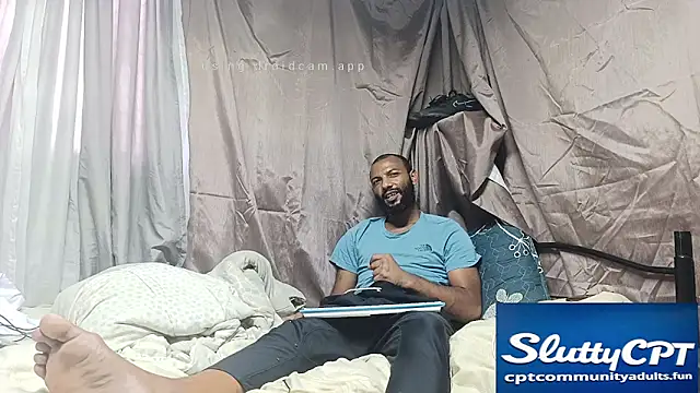 Snapshot of Camodick chatting on 03-01-26, 02:17 Camodick online show from 03-01-26, 02:17