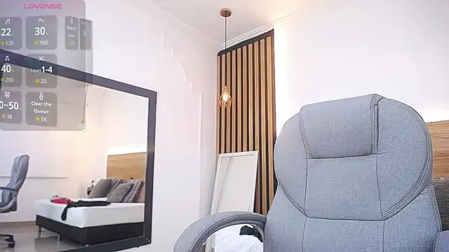alexa forbes  online show from 08-08-26, 03:57