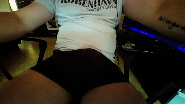 berlover1 online show from 06-01-26, 05:29