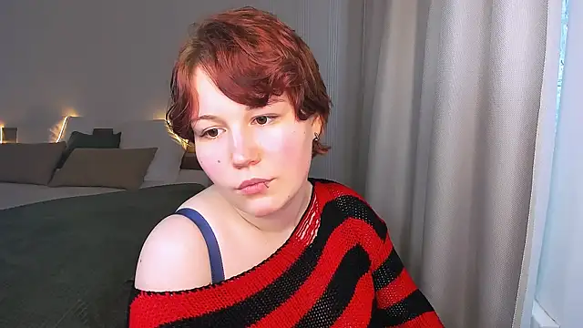 MiaLacrice online show from 06-01-26, 11:32
