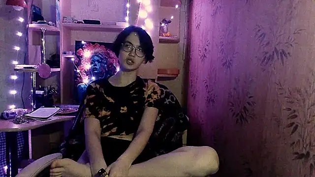 Alessa Kiss online show from 05-11-26, 04:04