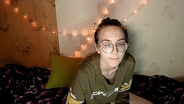 Alessa Kiss online show from 05-29-26, 03:40