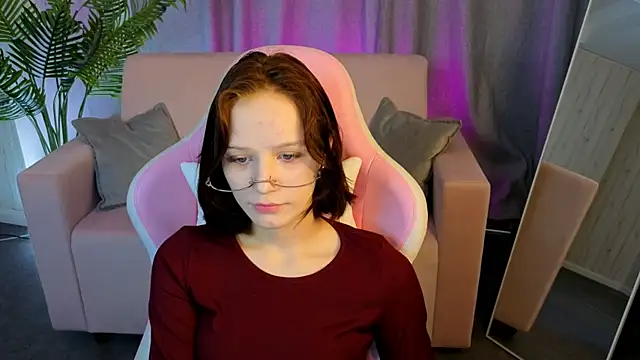 AliceJohansone online show from 05-15-26, 01:36