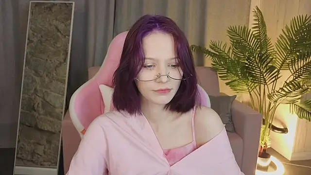 AliceJohansone online show from 05-28-26, 01:35