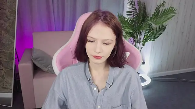 AliceJohansone online show from 06-01-26, 01:17