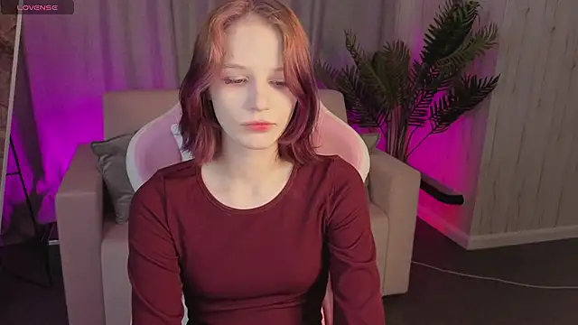 AliceJohansone online show from 06-05-26, 01:32