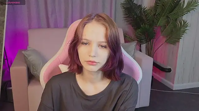 AliceJohansone online show from 06-06-26, 01:00