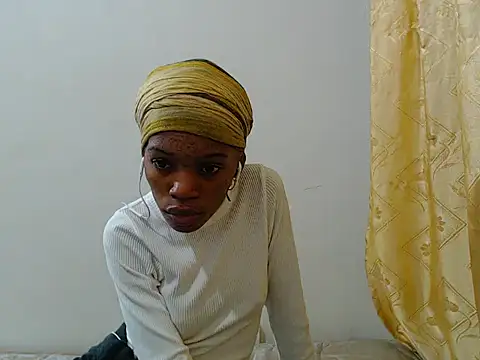 PetiteBarbie 05 online show from 06-11-26, 09:01