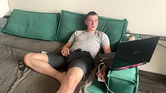 Keksik  online show from 06-03-26, 05:30