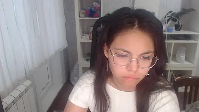 Anda here online show from 06-27-26, 10:49