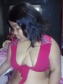 ChubbyMidgetxxx19 online show from 06-20-26, 09:03