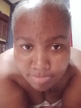 ChubbyMidgetxxx19 online show from 05-20-26, 08:22