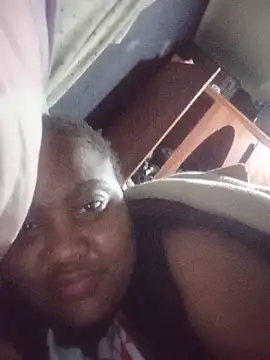 ChubbyMidgetxxx19 online show from 06-19-26, 03:34