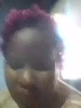 ChubbyMidgetxxx19 online show from 05-08-26, 07:23