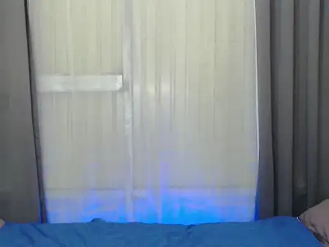 samfoxycummer69 online show from 06-11-26, 12:32
