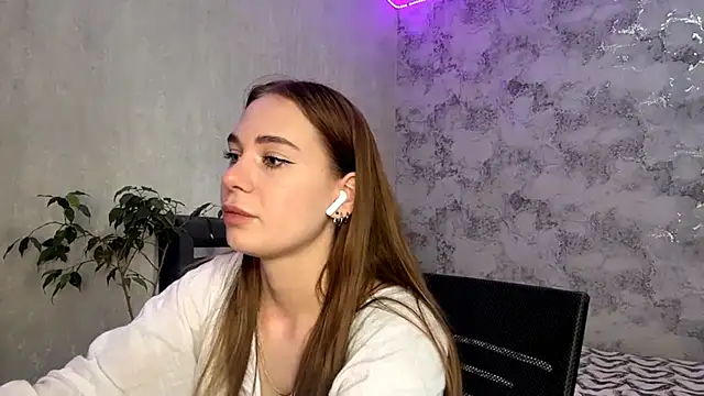 MarryMurietto online show from 06-02-26, 05:29