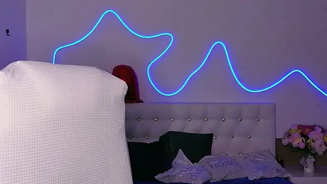 MaddiePerez online show from 06-29-26, 01:12