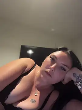 lilylove331 online show from 05-24-26, 10:09