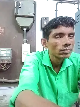 Hot-Parinda200 online show from 05-17-26, 06:46