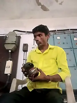 Hot-Parinda200 online show from 06-01-26, 11:21