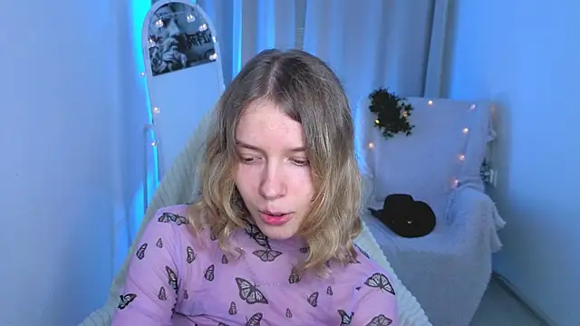 MilanaRayy online show from 06-27-26, 05:24
