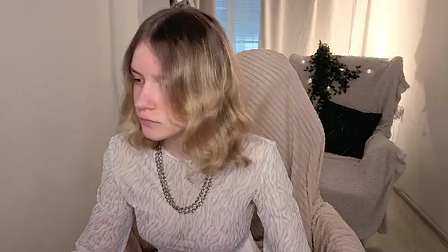 MilanaRayy online show from 06-16-26, 05:29