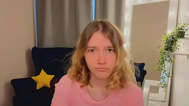 MilanaRayy online show from 06-17-26, 05:51