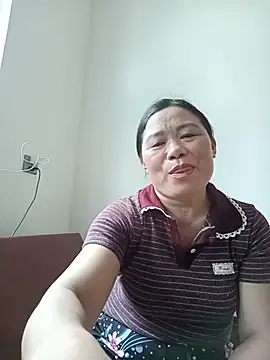 -Lytina- online show from 06-10-26, 05:41