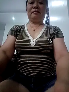 -Lytina- online show from 05-10-26, 02:19