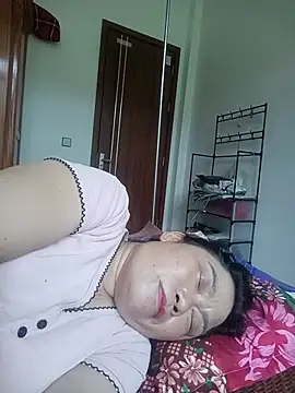 -Lytina- online show from 06-02-26, 06:13