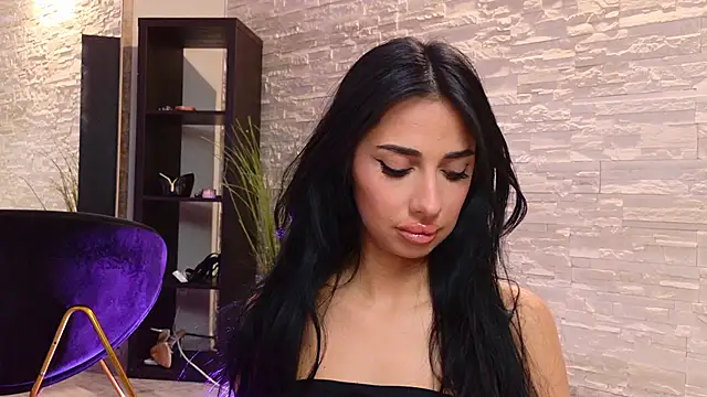 VanessaVosss online show from 06-02-26, 05:57